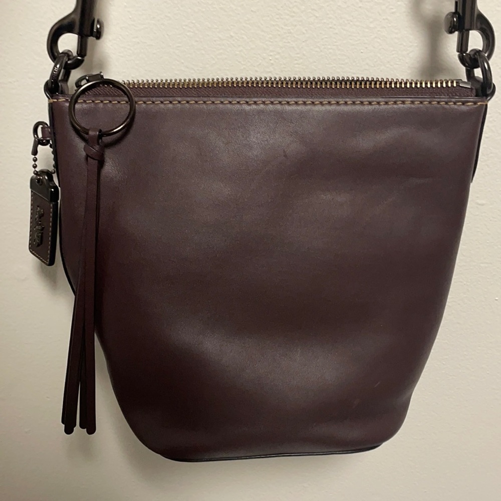 Coach Duffle 20 in Oxblood